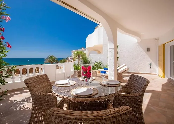 Beachfront Da By Blue Diamond 23b