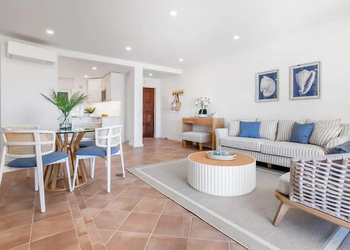 Beachfront Da By Blue Diamond 23b Luz